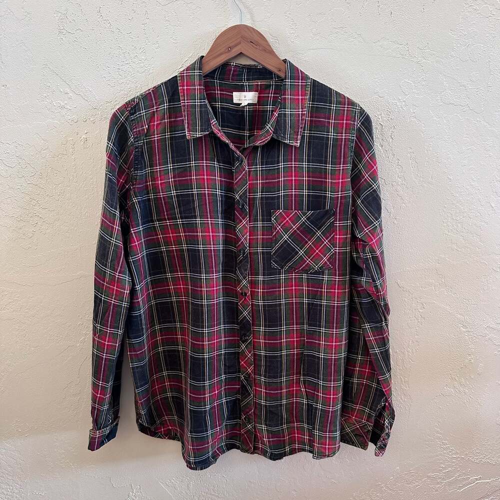 Thread & Supply Red and Green Plaid Flannel Button Down Shirt Size L